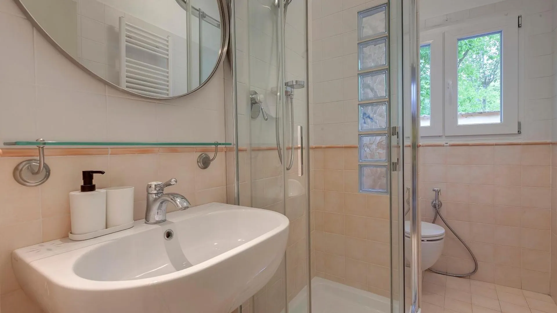 Ardiglione Apartment By Mamo Florence