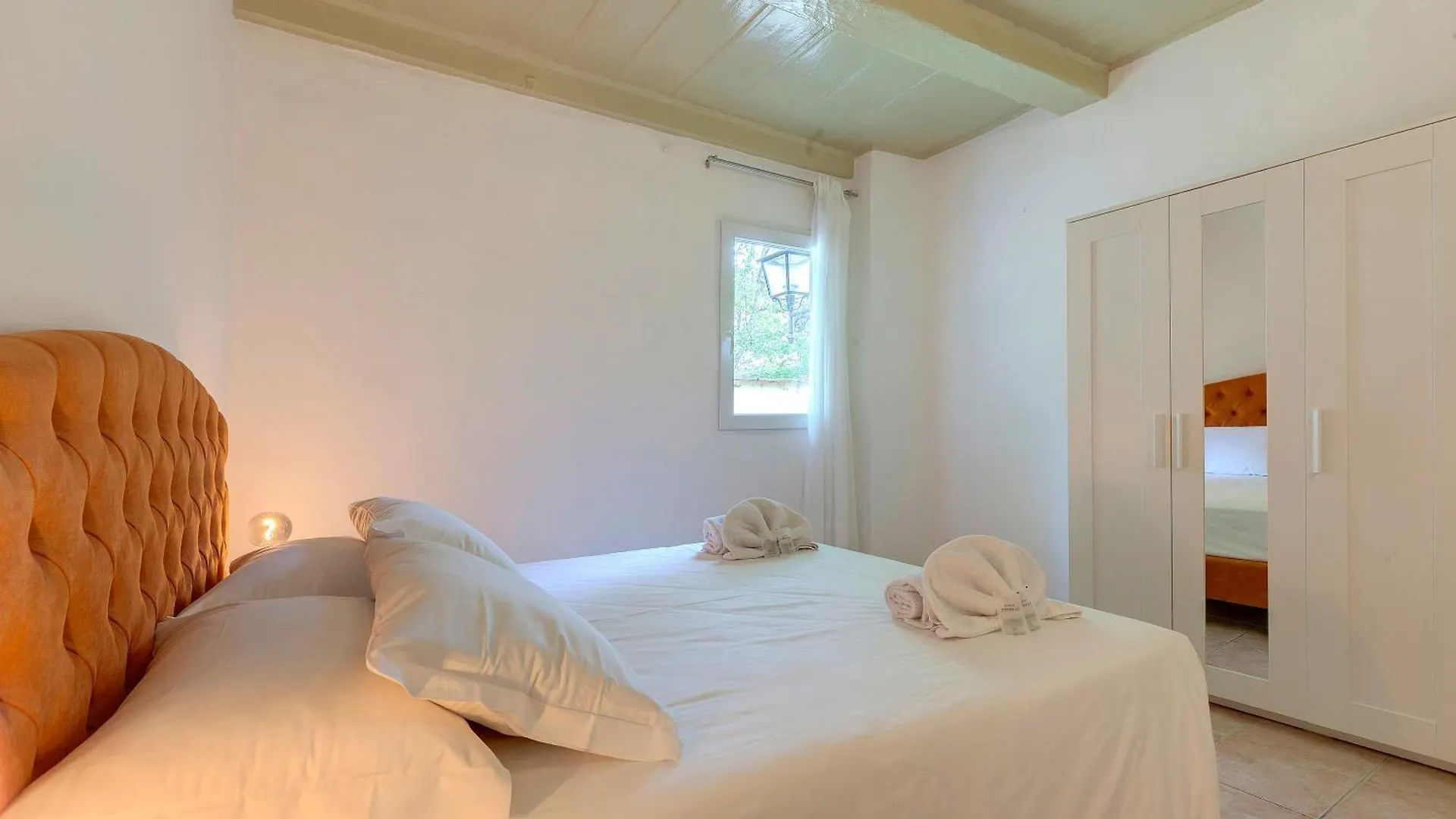 Ardiglione Apartment By Mamo Florence Italy