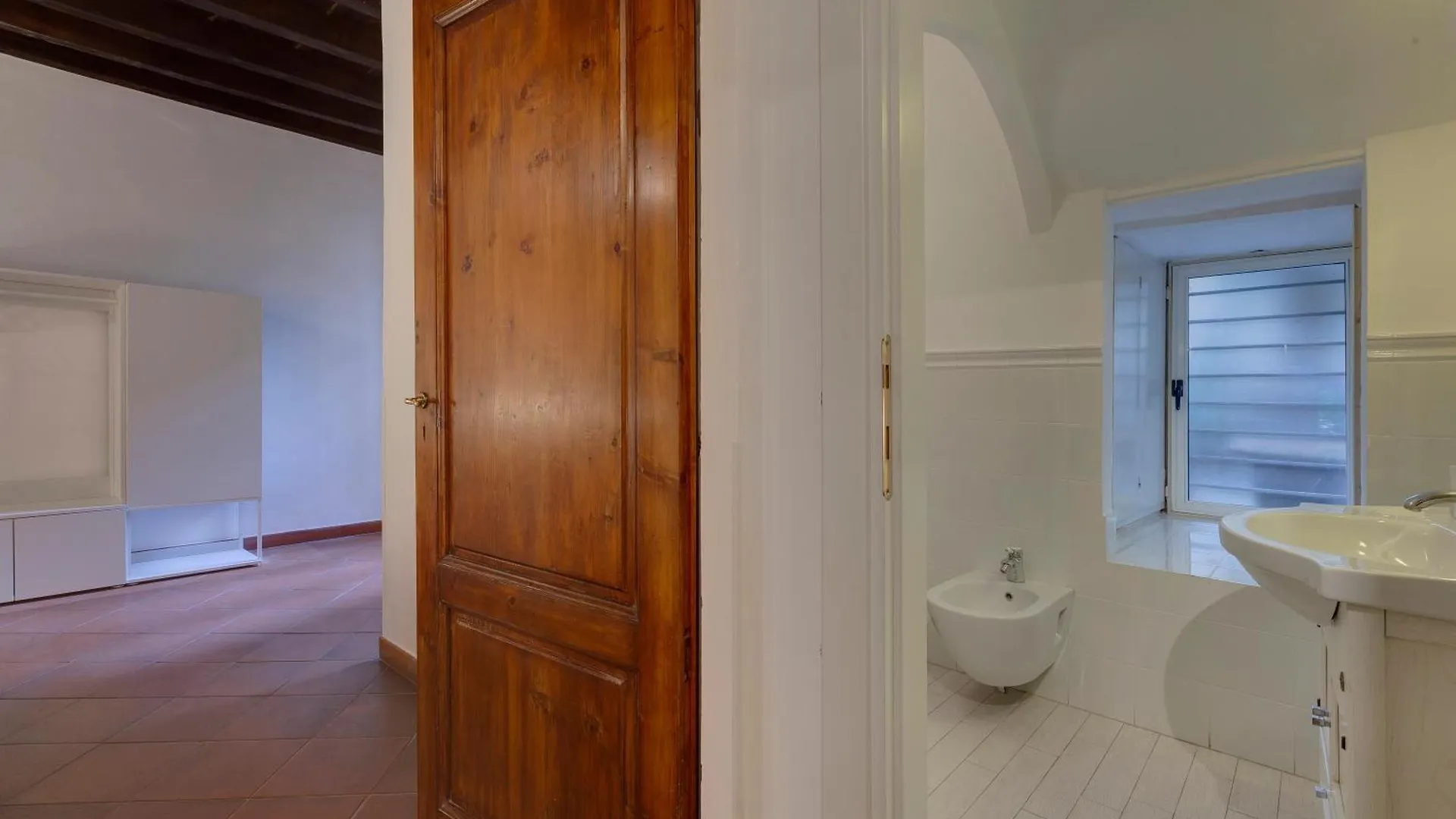 Ardiglione Apartment By Mamo Florence