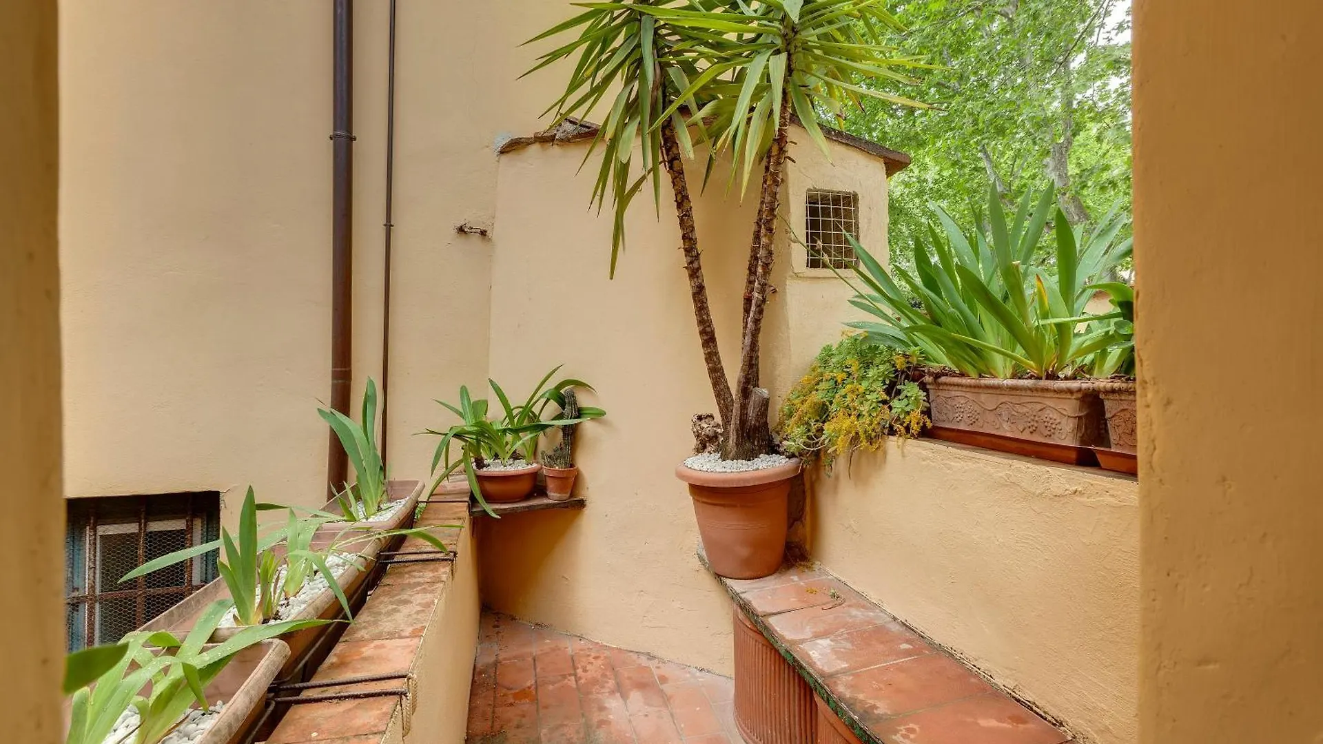 Ardiglione Apartment By Mamo Firenze